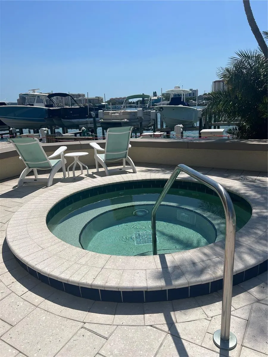 690 ISLAND WAY #208 Clearwater, FL 33767