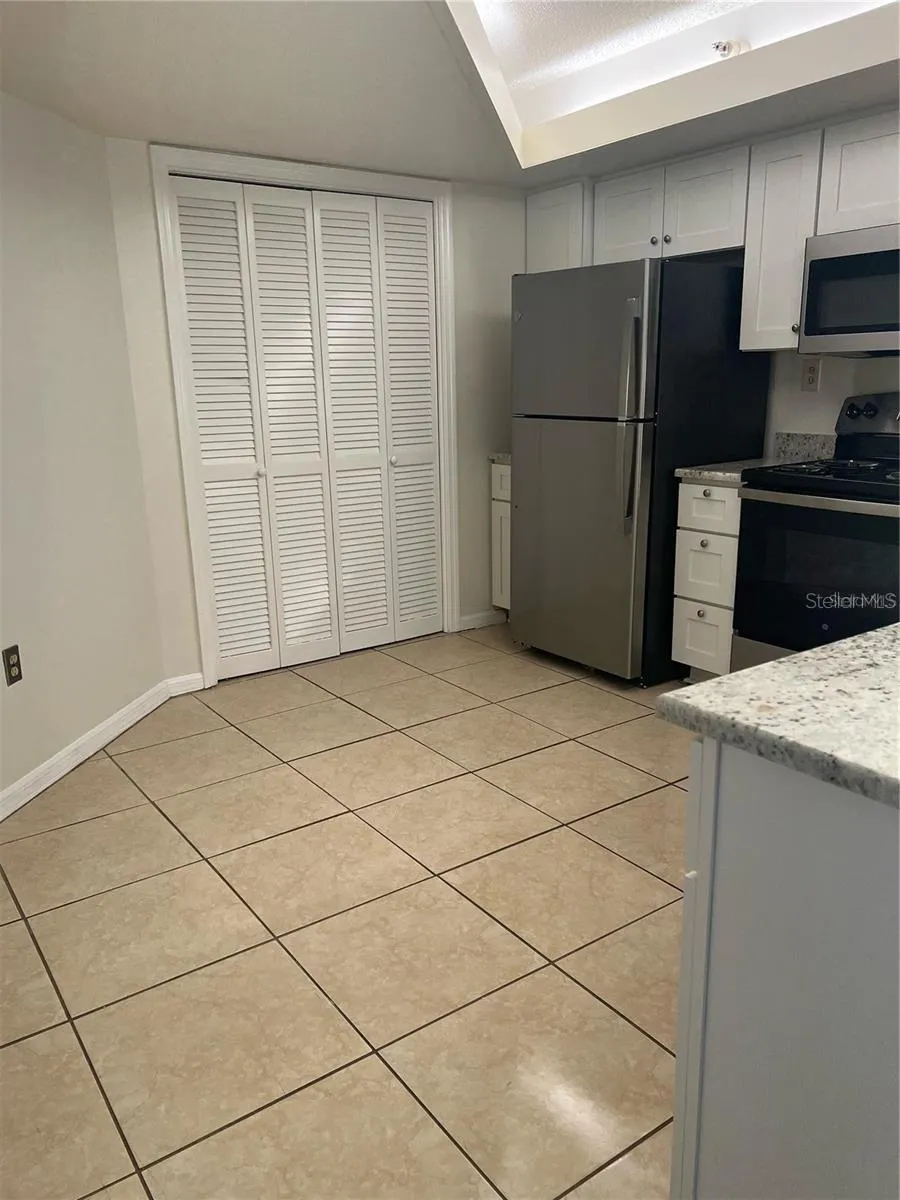 690 ISLAND WAY #208 Clearwater, FL 33767