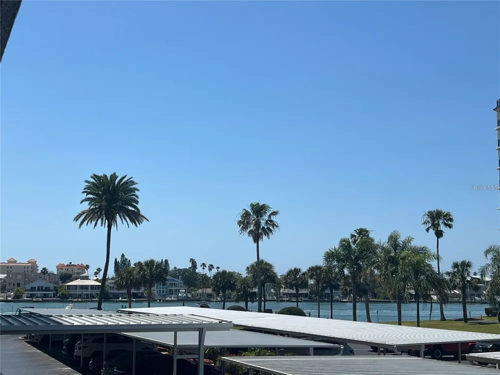 690 ISLAND WAY #208 Clearwater, FL 33767