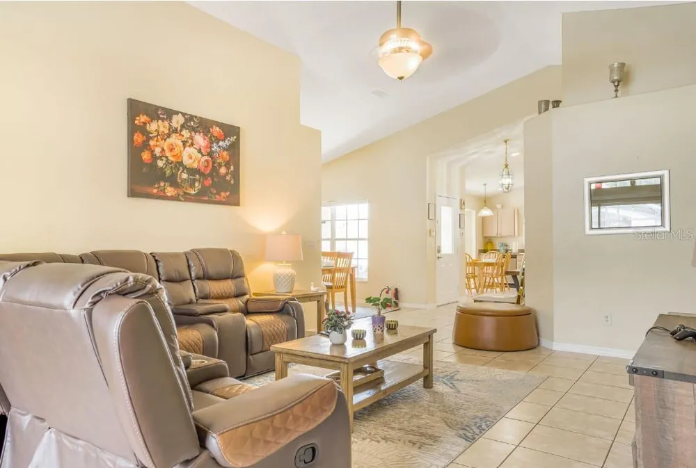 2606 LUISENO WAY Kissimmee, FL 34747