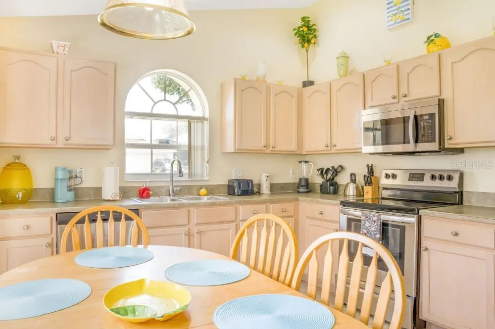 2606 LUISENO WAY Kissimmee, FL 34747