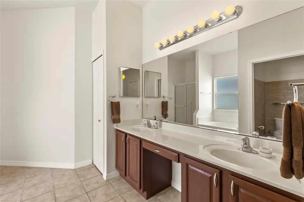 44 FURNESS PLACE Palm Coast, FL 32137
