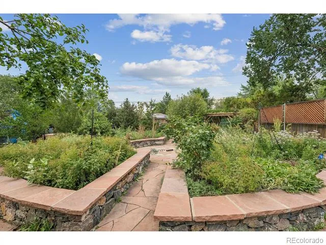 10355 W 13th Place Lakewood, CO 80215