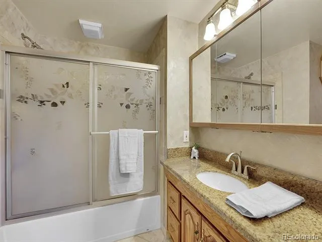 6769 W 70th Avenue Arvada, CO 80003