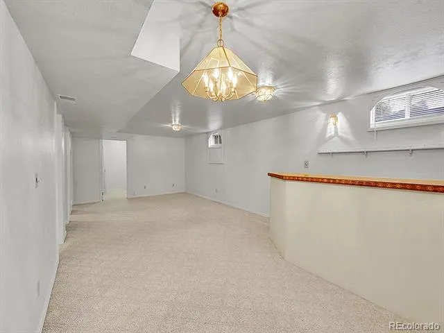 6769 W 70th Avenue Arvada, CO 80003