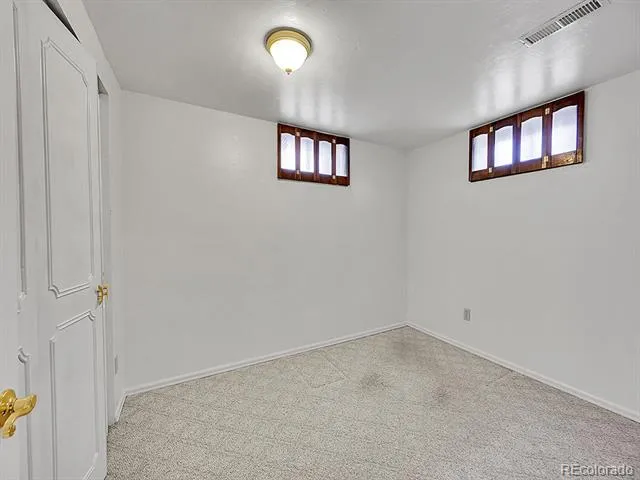 6769 W 70th Avenue Arvada, CO 80003
