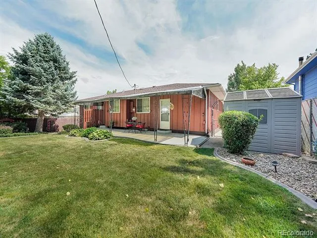 6769 W 70th Avenue Arvada, CO 80003