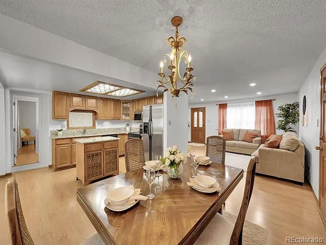 6769 W 70th Avenue Arvada, CO 80003