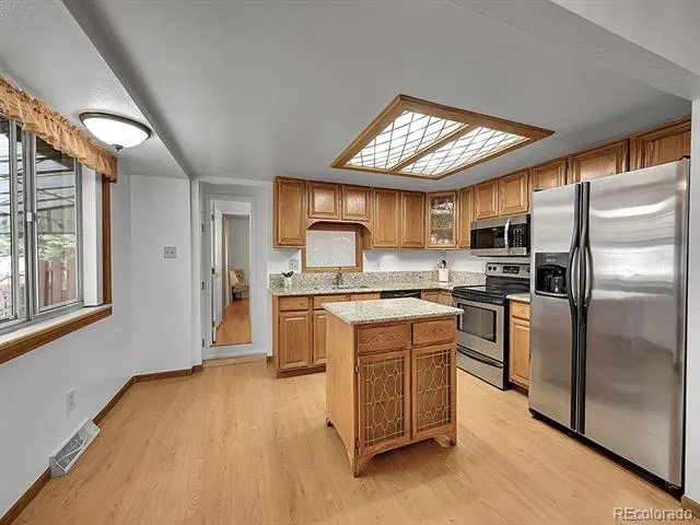 6769 W 70th Avenue Arvada, CO 80003