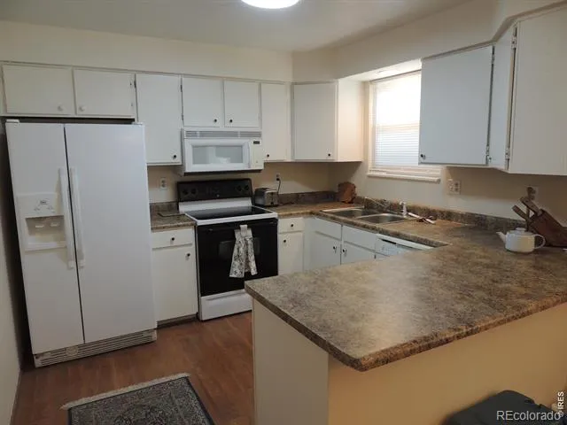5240 S Pagosa Way Centennial, CO 80015