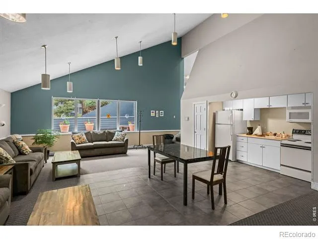 3121 S Tamarac Drive #106 Denver, CO 80231