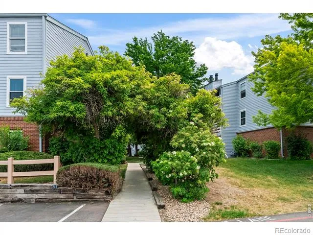 3121 S Tamarac Drive #106 Denver, CO 80231