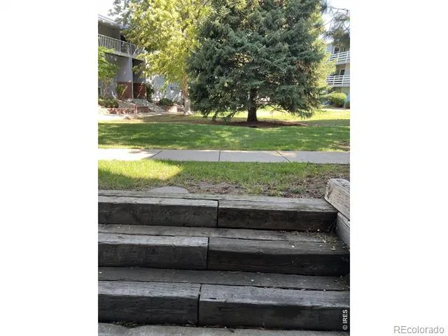 3121 S Tamarac Drive #106 Denver, CO 80231