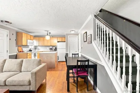 1243 Vine Street #6