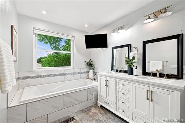 8799 E Kenyon Avenue Denver, CO 80237
