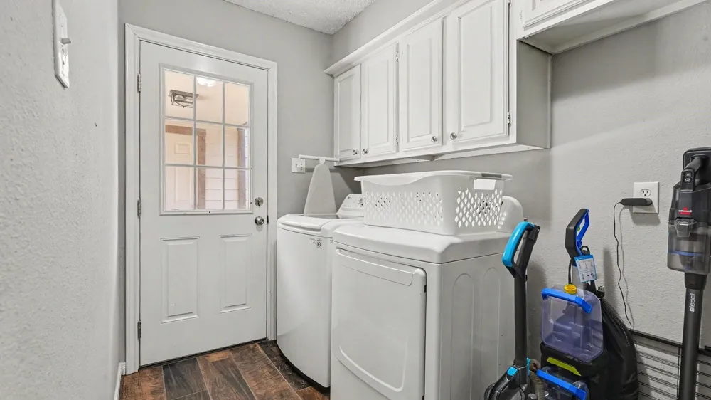 705 Meadowlark Lane Baytown, TX 77521