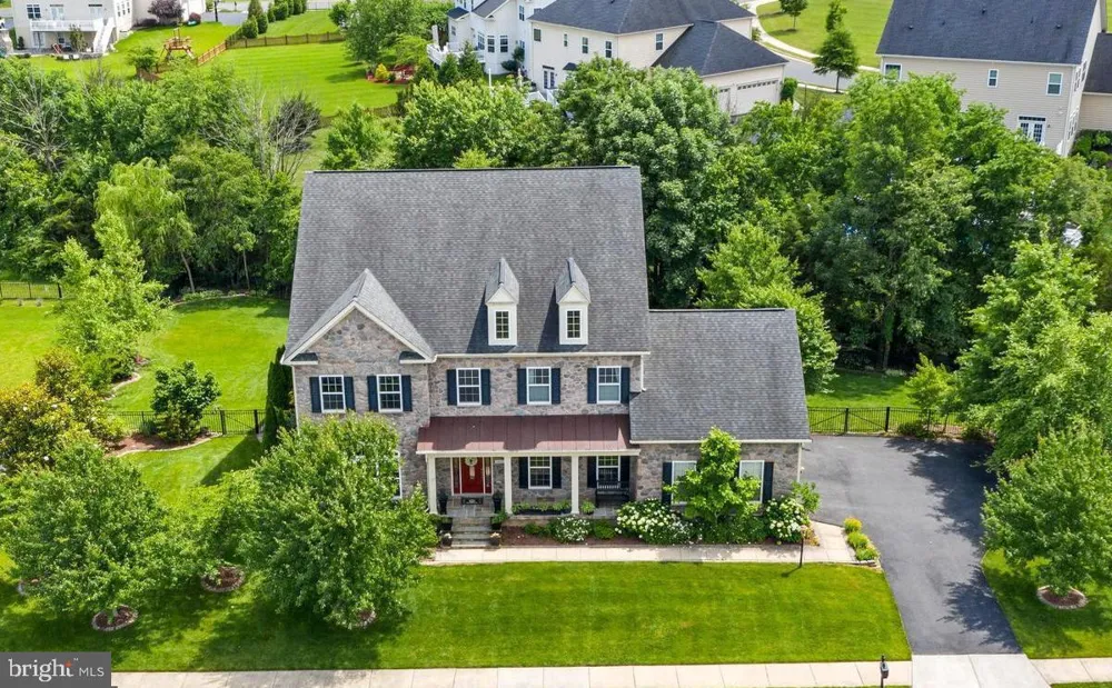 41857 RAWNSLEY DRIVE Ashburn, VA 20148