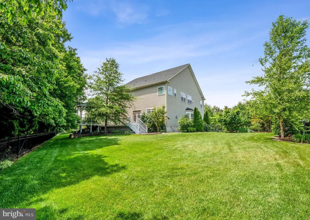 41857 RAWNSLEY DRIVE Ashburn, VA 20148