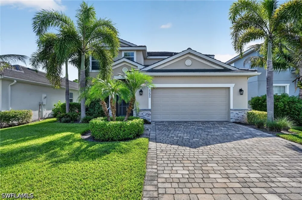 Bluegrass Drive Fort Myers, FL 33916