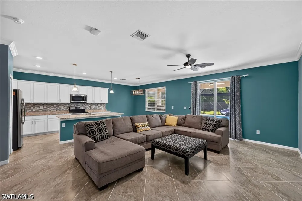 Bluegrass Drive Fort Myers, FL 33916