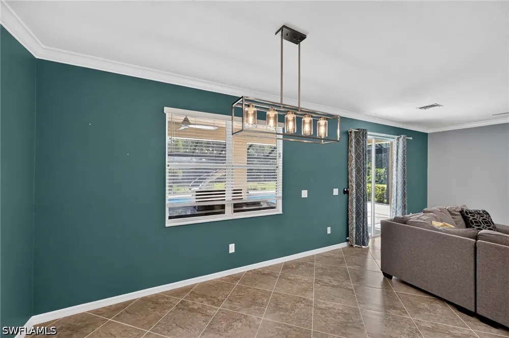 Bluegrass Drive Fort Myers, FL 33916