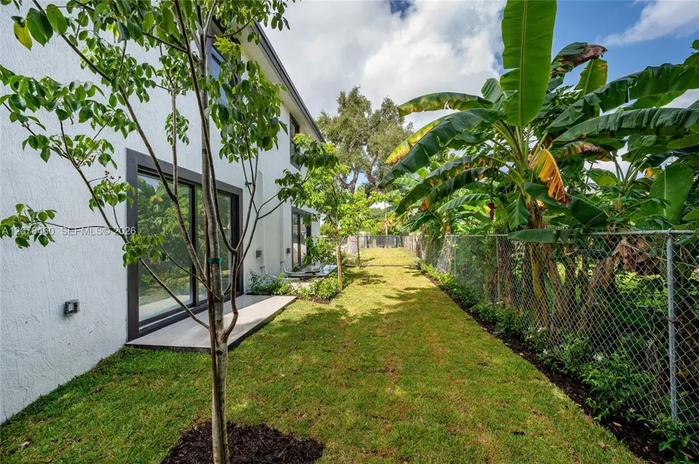528 NW 13th St #528-530 Florida City, FL 33034