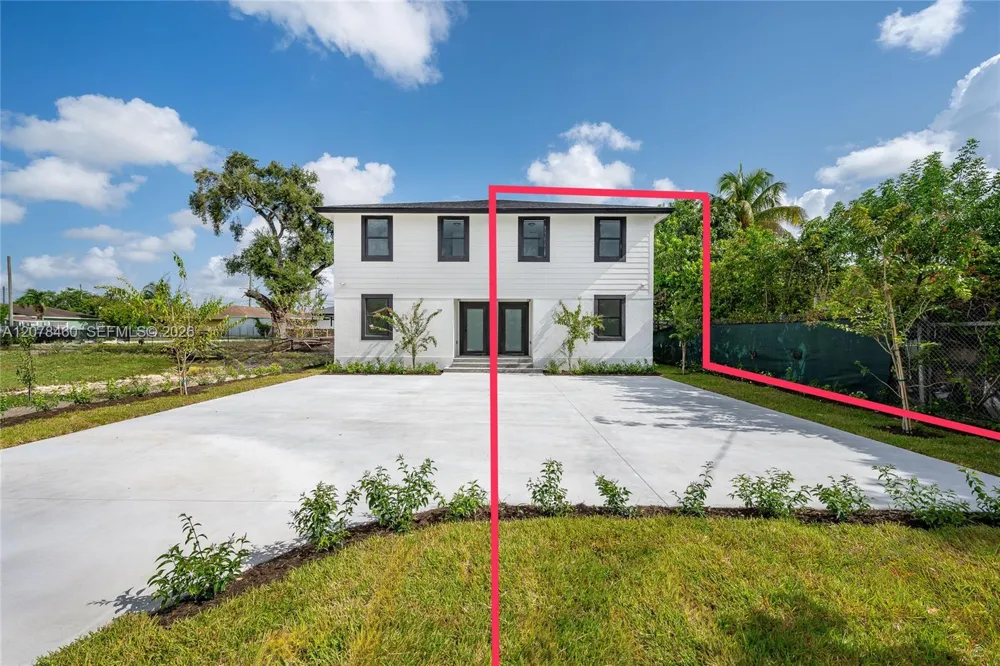 528 NW 13th St #528-530 Florida City, FL 33034
