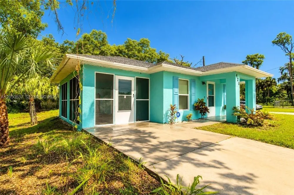 420 DR Martin Luther King Blvd La Belle, FL 33935