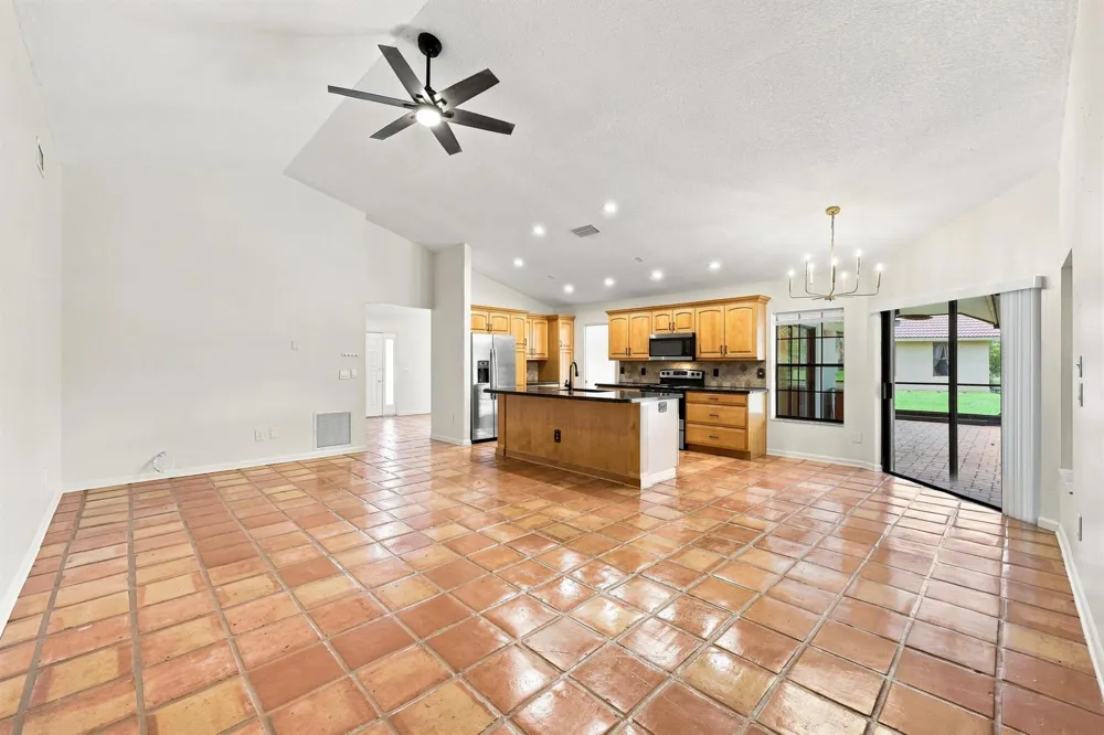 10798 CYPRESS BEND DRIVE Boca Raton, FL 33498