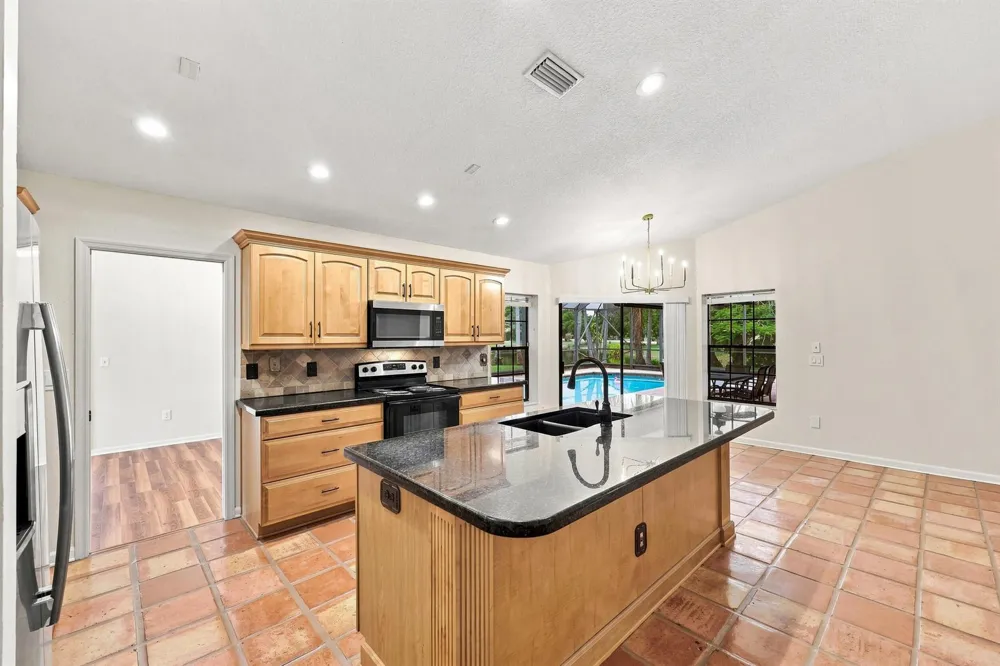 10798 CYPRESS BEND DRIVE Boca Raton, FL 33498