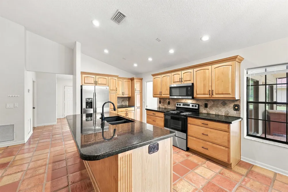 10798 CYPRESS BEND DRIVE Boca Raton, FL 33498