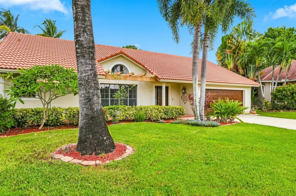 10798 CYPRESS BEND DRIVE Boca Raton, FL 33498