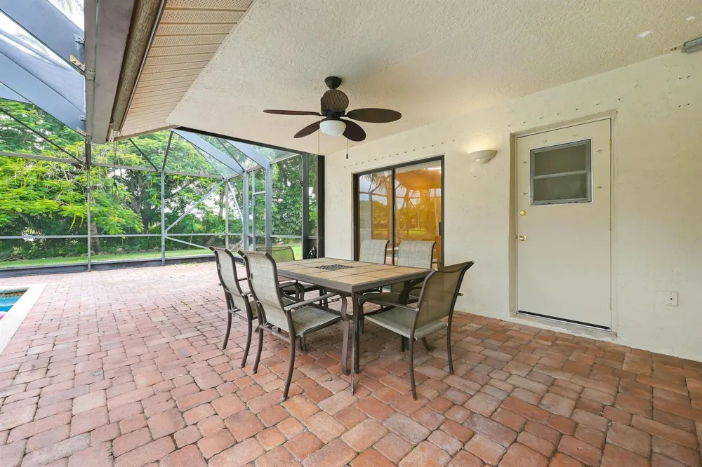 10798 CYPRESS BEND DRIVE Boca Raton, FL 33498