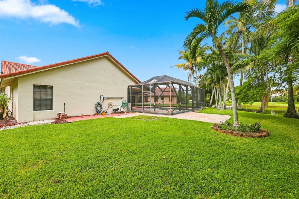 10798 CYPRESS BEND DRIVE Boca Raton, FL 33498