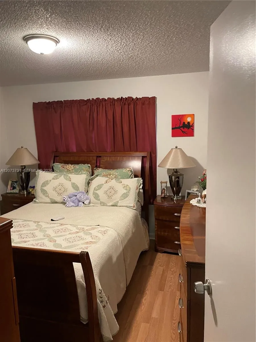 14911 SW 80th St #203 Miami, FL 33193