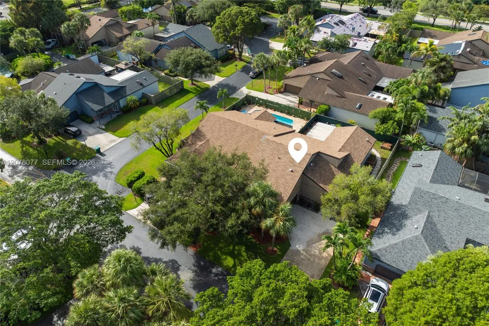 6526 Windsor Dr Parkland, FL 33067