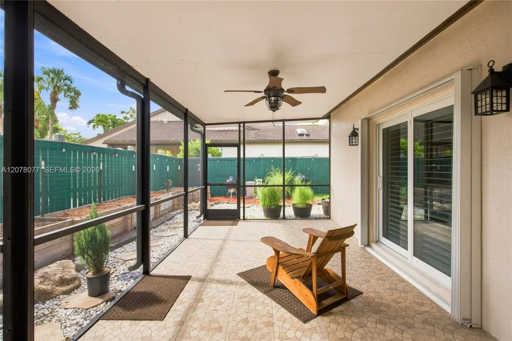 6526 Windsor Dr Parkland, FL 33067
