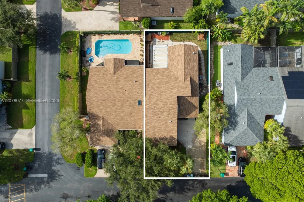 6526 Windsor Dr Parkland, FL 33067