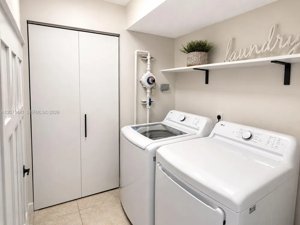 8821 Wiles Rd #304 Coral Springs, FL 33067
