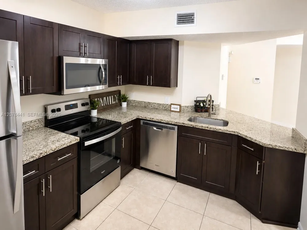 8821 Wiles Rd #304 Coral Springs, FL 33067