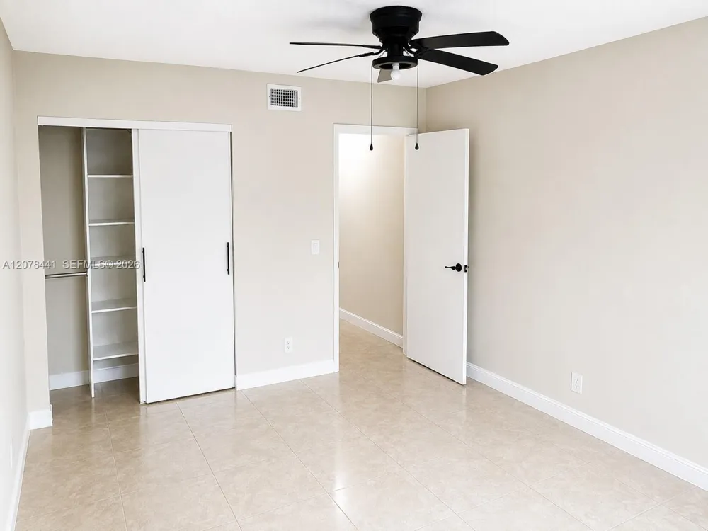 8821 Wiles Rd #304 Coral Springs, FL 33067