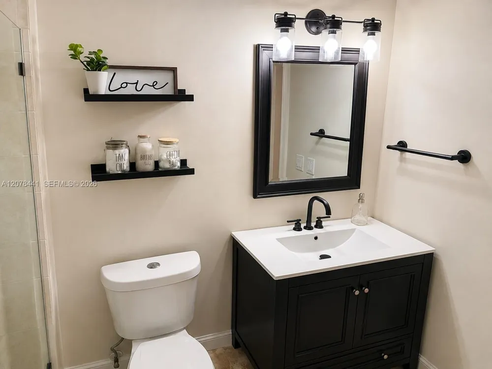 8821 Wiles Rd #304 Coral Springs, FL 33067