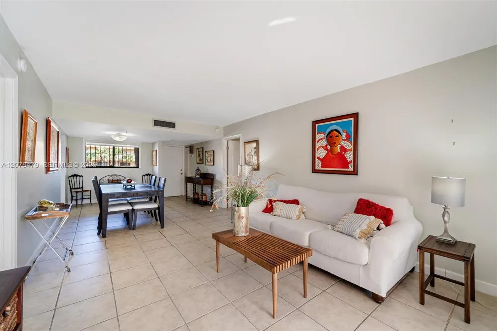 8415 SW 107th Ave #258W Miami, FL 33173