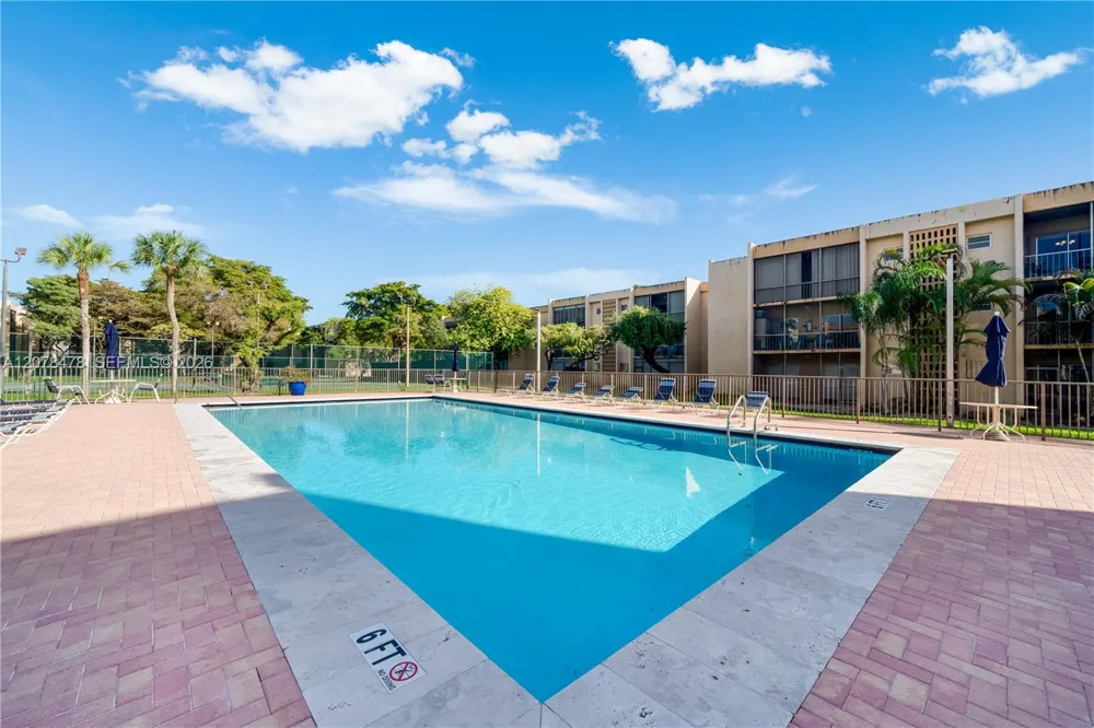 8415 SW 107th Ave #258W Miami, FL 33173