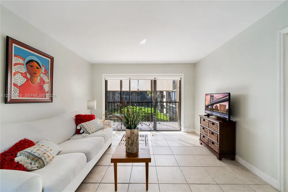 8415 SW 107th Ave #258W Miami, FL 33173
