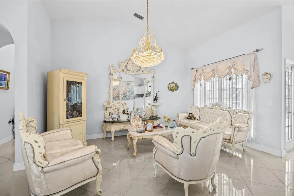 2962 SE BELLA ROAD Port St. Lucie, FL 34984