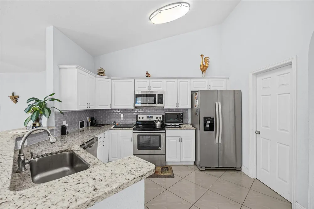 2962 SE BELLA ROAD Port St. Lucie, FL 34984
