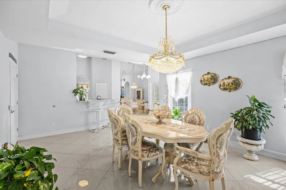 2962 SE BELLA ROAD Port St. Lucie, FL 34984