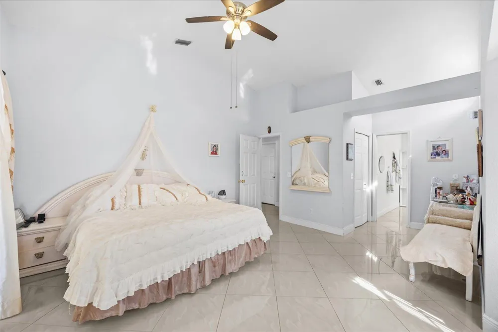 2962 SE BELLA ROAD Port St. Lucie, FL 34984