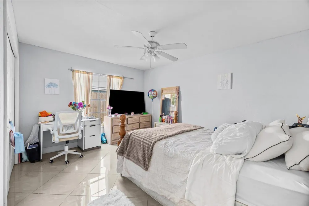 2962 SE BELLA ROAD Port St. Lucie, FL 34984